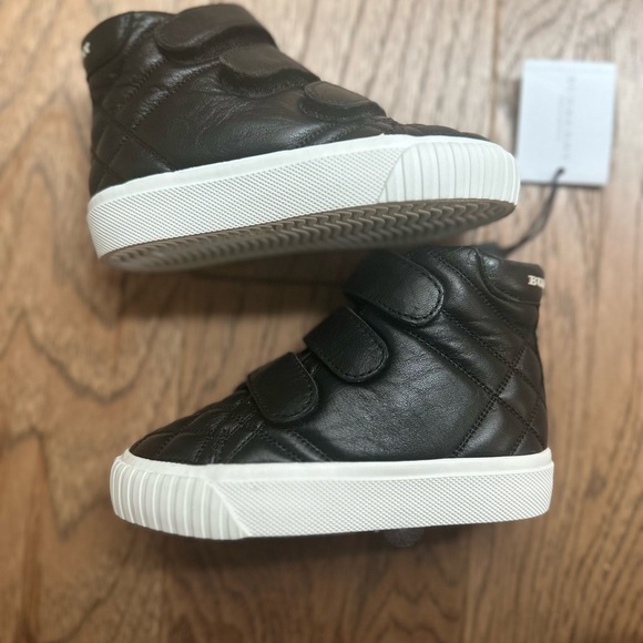 NWT BURBERRY VELCRO HIGH-TOP SNEAKERS - Picture 2 of 6